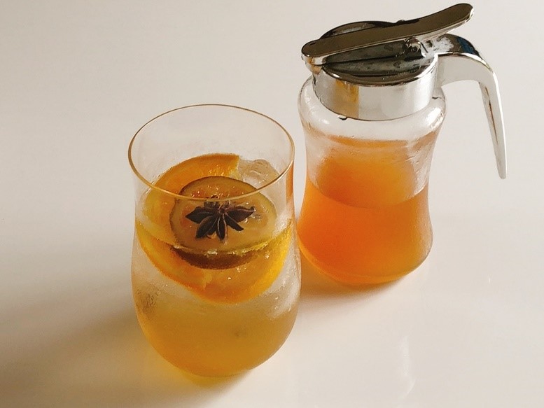 程良い辛さの大人味コーラ