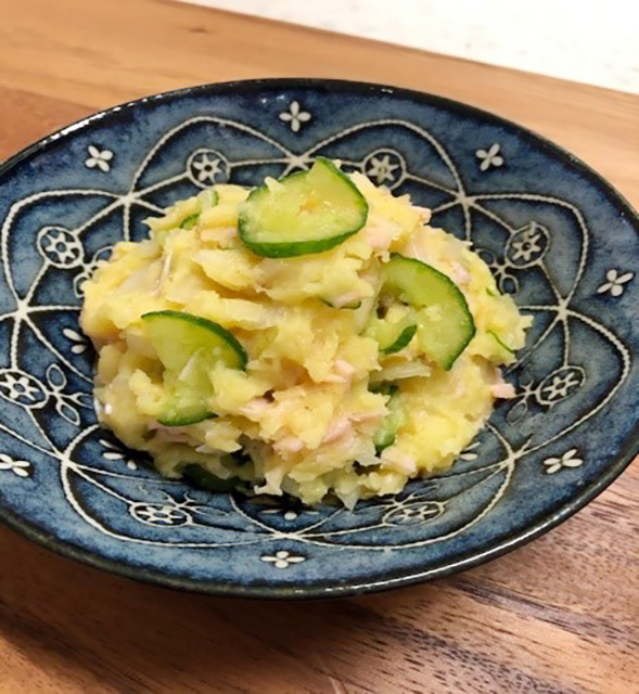 酢麹アレンジレシピ①：「マヨネーズを使わない酢麹ポテトサラダ」