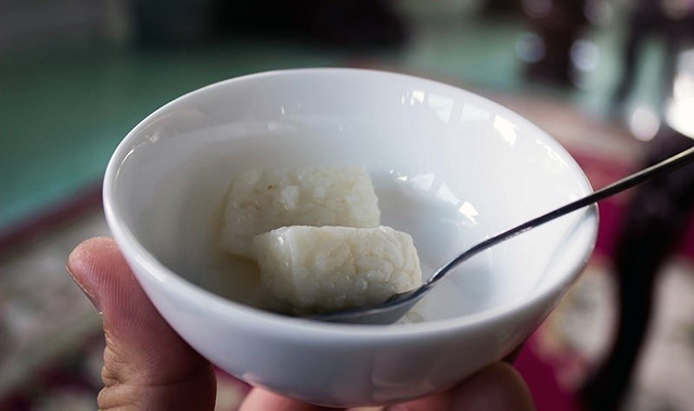 ベトナム中部のコムルウ