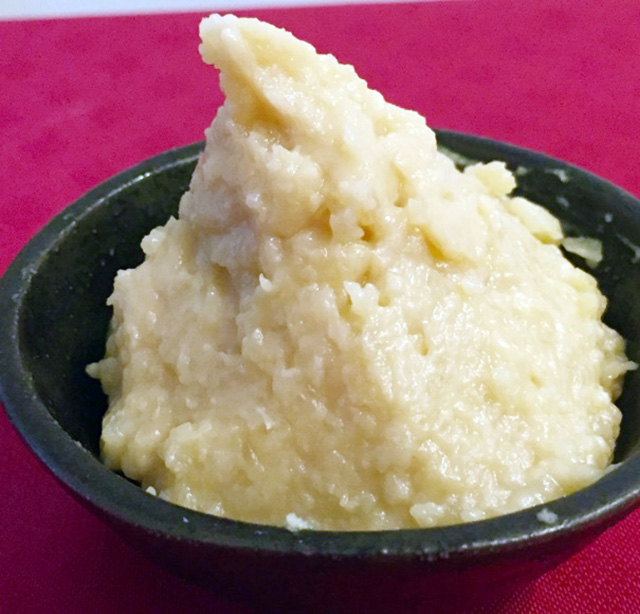 とってもヘルシー！乳製品フリーの豆乳と白味噌のホワイトソース