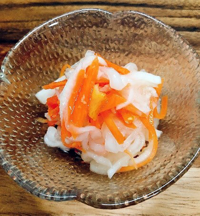 酢麹アレンジレシピ②：「大根と人参の酢麹紅白なます」