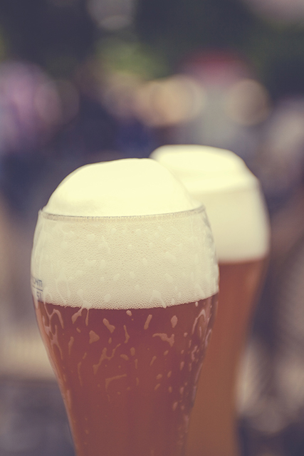 「地ビールの日選考委員会」が「地ビールの日」を制定