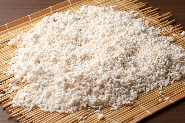 梅雨は麹菌が喜ぶ季節。なぜ麹つくりは梅雨が最適なのか？