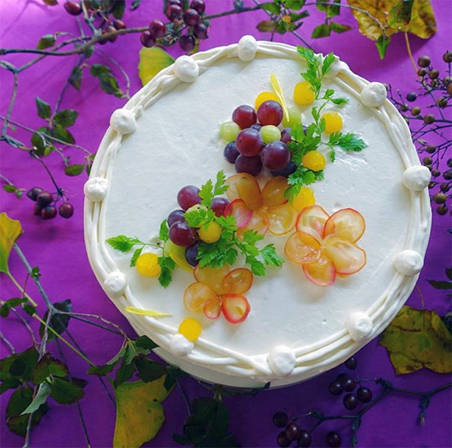 安田さんが作った、南瓜、陳皮、枸杞の実などを使った薬膳ケーキ