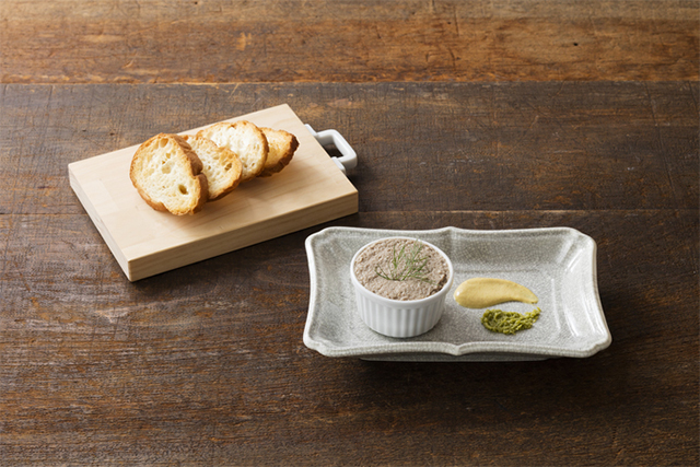 鯖のいしるリエット バケット添え