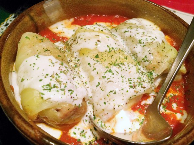 ブルガリアのロールキャベツ「サルミ」