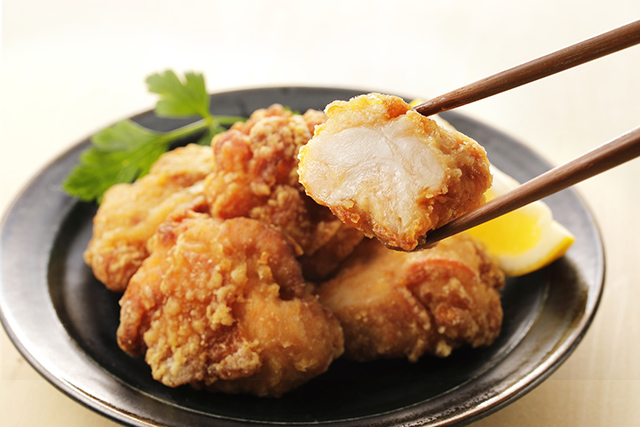 鶏の唐揚げ　Japanese fried chicken