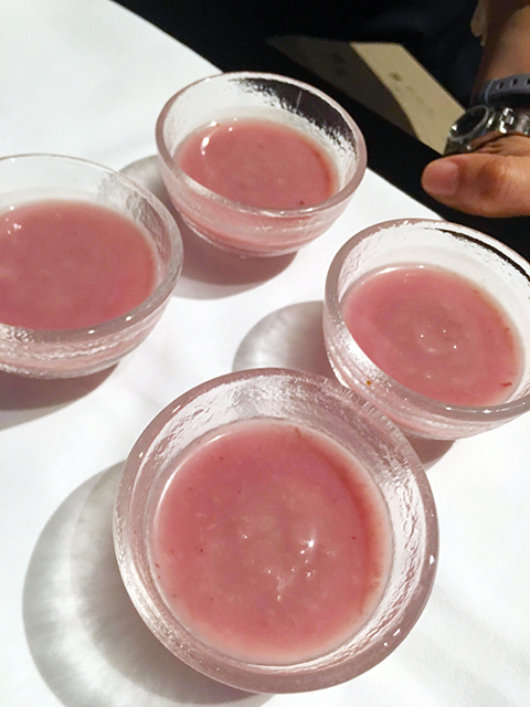 『Jiyona（ジヨナ）』の試飲