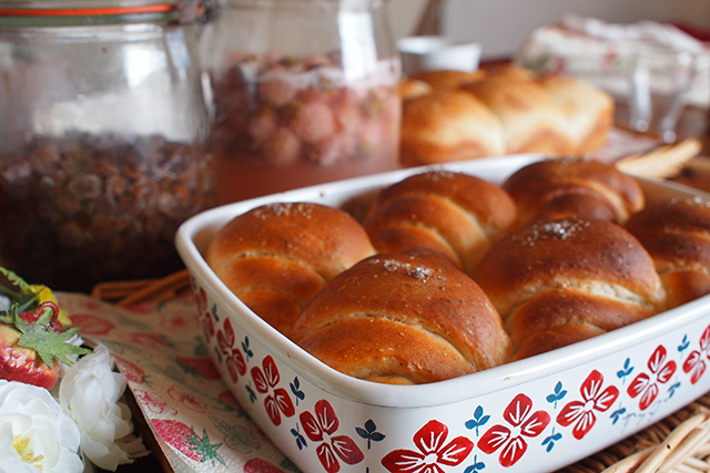 『魔法のホーローパン』に使っているホーローは富士ホーローの「cukka（クッカ）」シリーズ