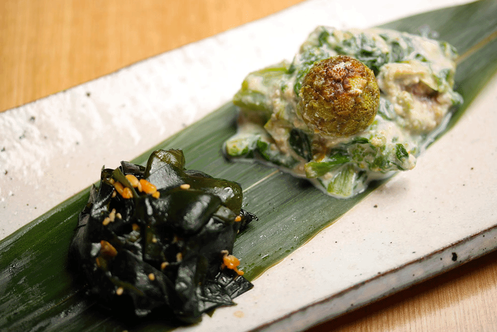 ふきのとうと菜花の酒粕白和えと生わかめのナムル