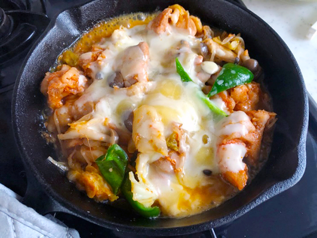 フライパンで簡単♪　チーズタッカルビレシピ