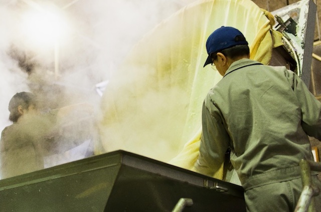 I could see the actual moment of steaming the rice. This can only be seen in the season of making Mirin.