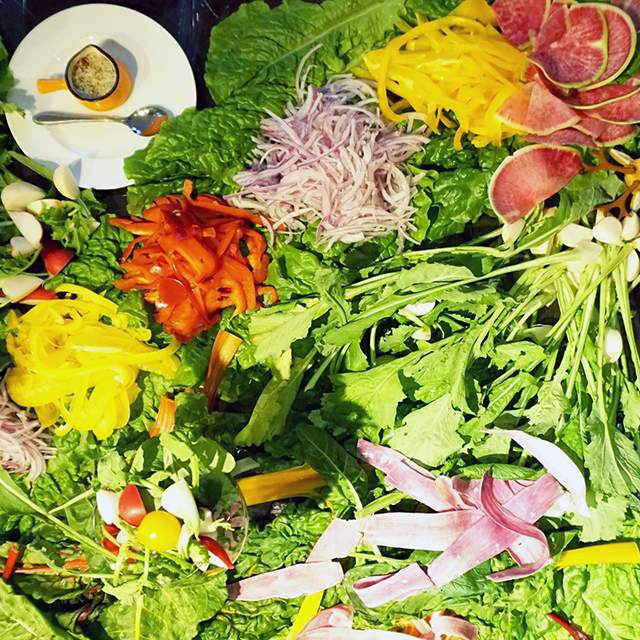 海の幸だけじゃありません！写真は新鮮な伊豆野菜