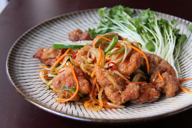 ピクルスの漬け汁（ピクルス液）の再利用レシピ「揚げない！簡単！チキン南蛮」