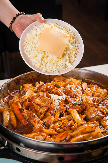 チーズタッカルビ