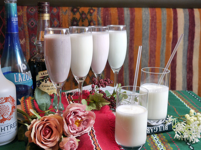 ブルガリアのヨーグルトドリンク「アイリャン」